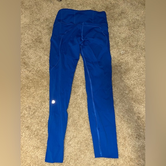 Lululemonn Fast and Free Leggings w/ pockets
Size 6 - Picture 2 of 3